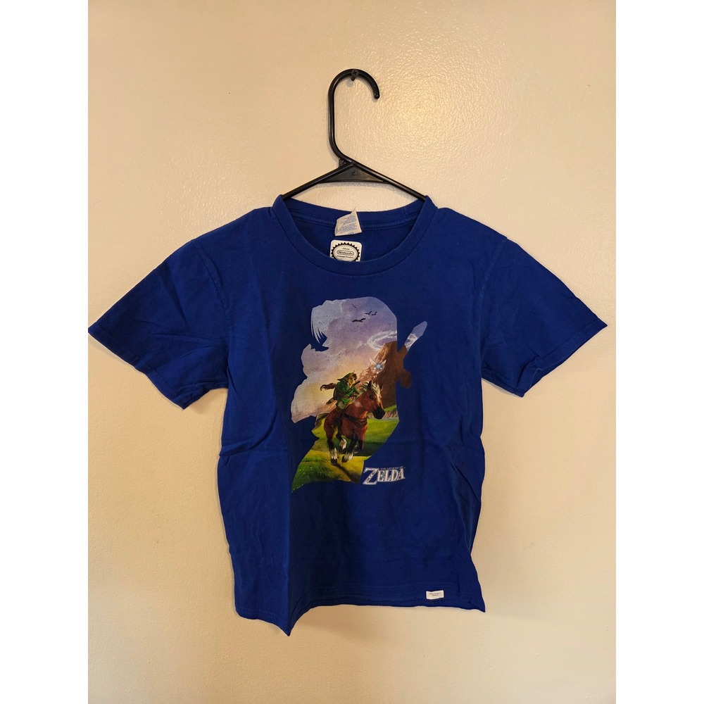 Nintendo Legend of Zelda Link Epona Graphic T-Shirt Youth Medium Blue Cotton